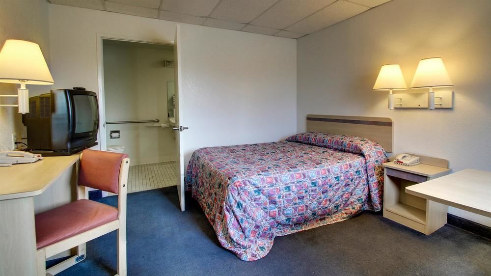 Motel 6-Salina, Ks Ngoại thất bức ảnh