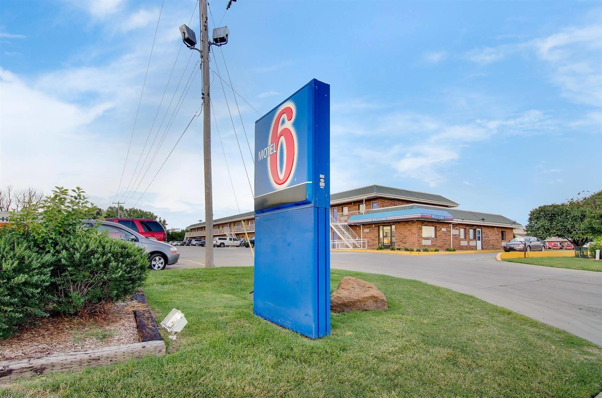 Motel 6-Salina, Ks Ngoại thất bức ảnh