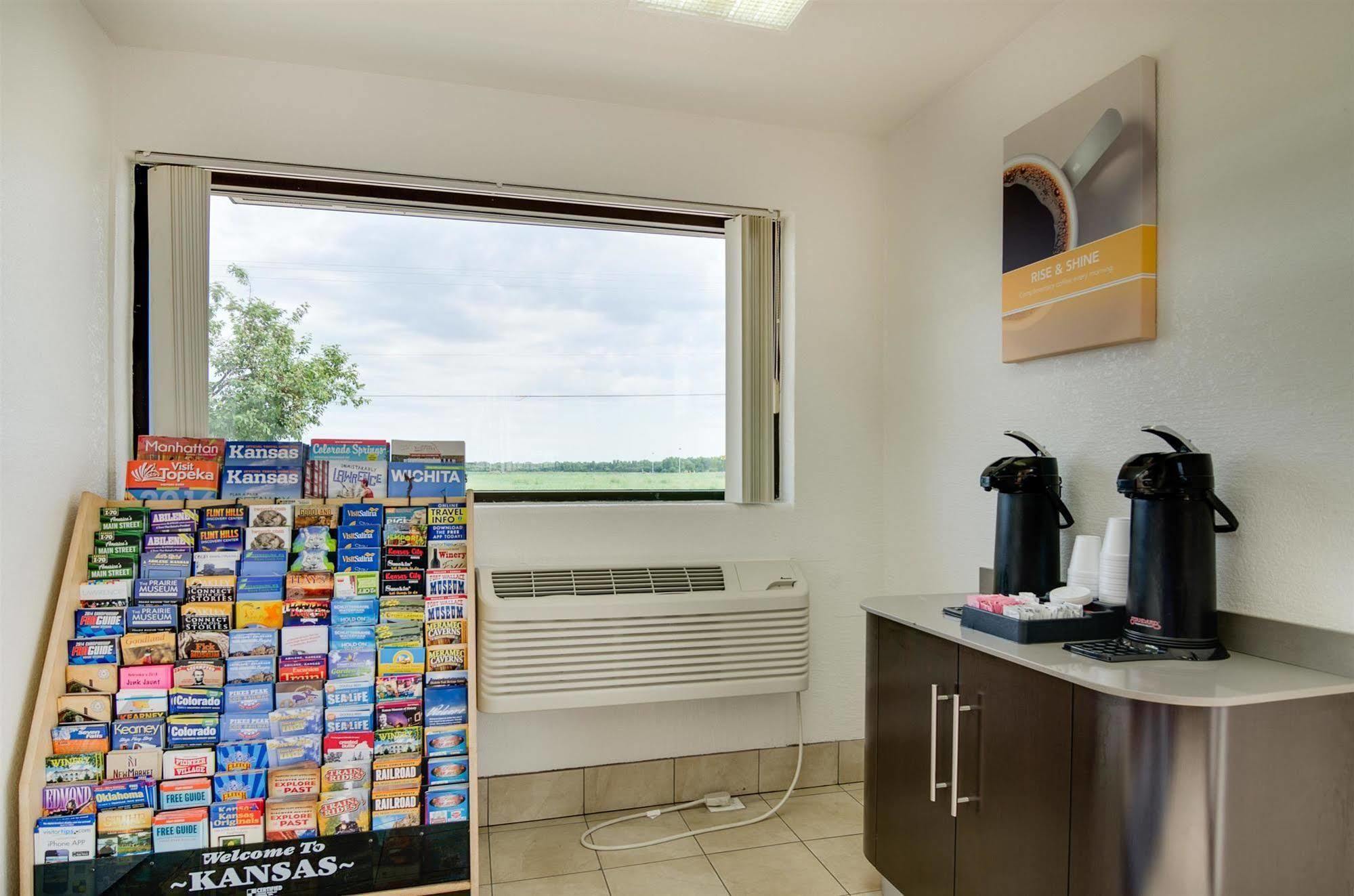 Motel 6-Salina, Ks Ngoại thất bức ảnh