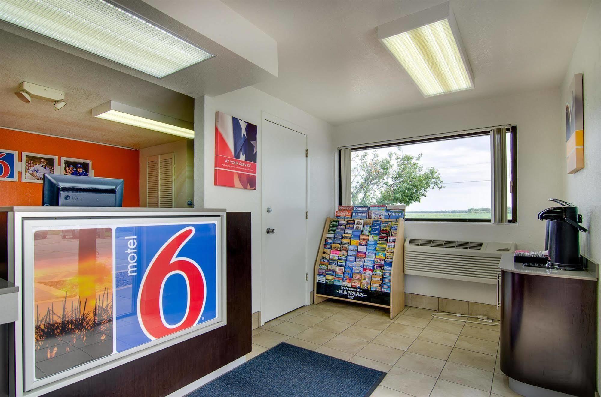 Motel 6-Salina, Ks Ngoại thất bức ảnh