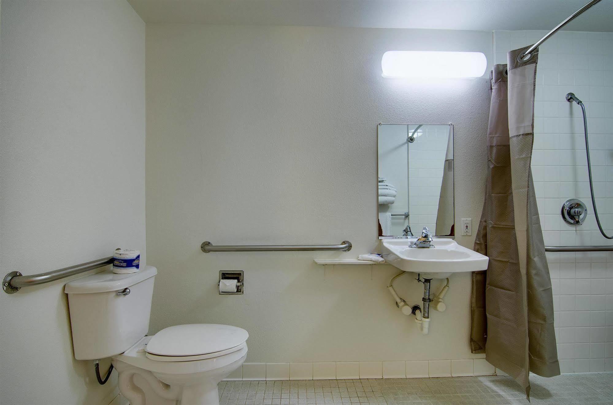 Motel 6-Salina, Ks Ngoại thất bức ảnh