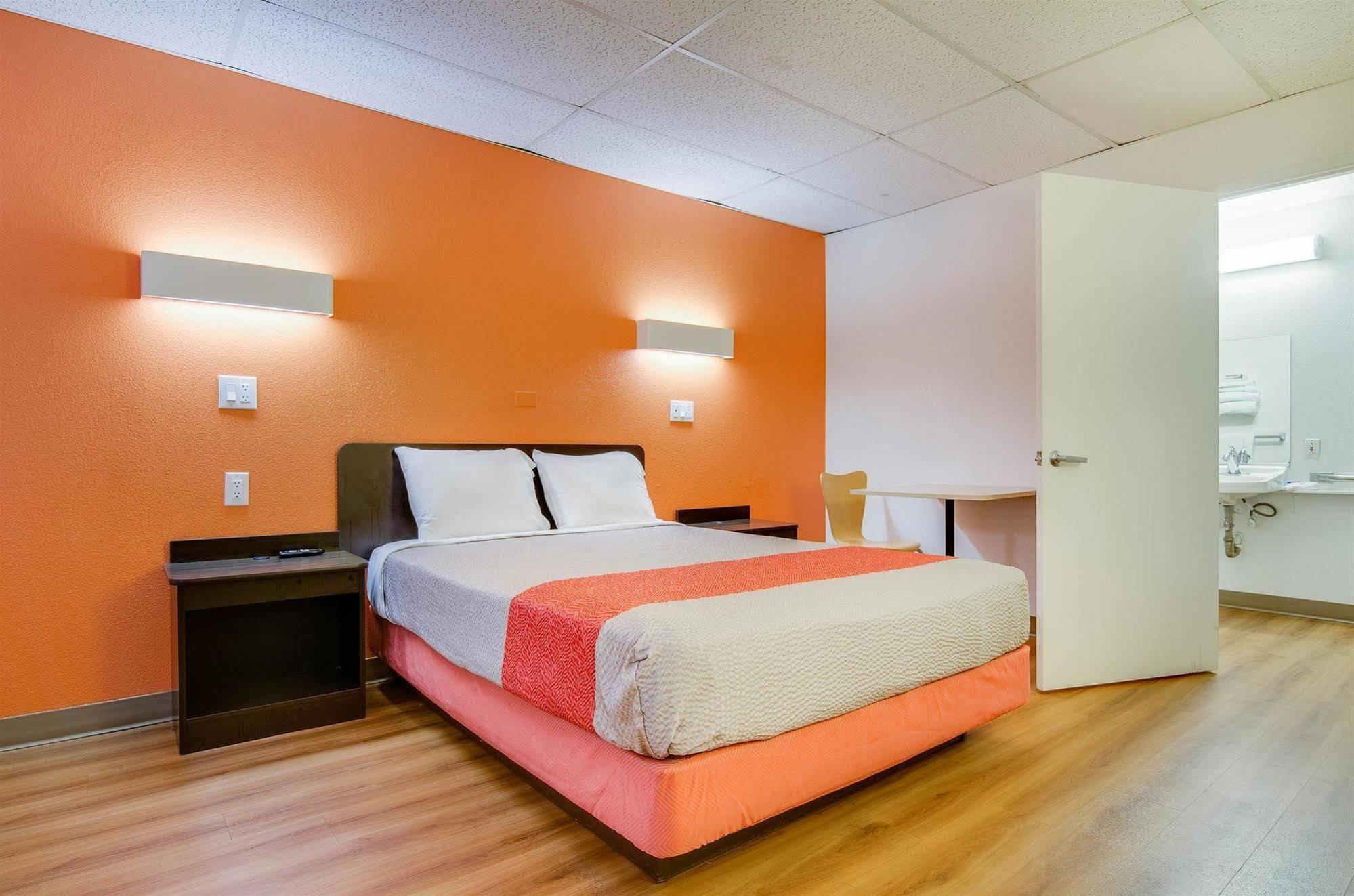 Motel 6-Salina, Ks Ngoại thất bức ảnh