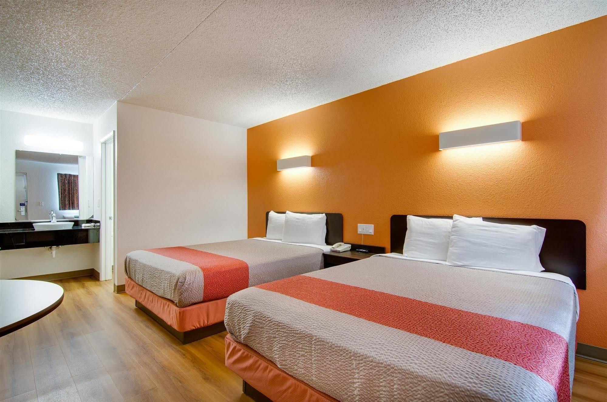 Motel 6-Salina, Ks Ngoại thất bức ảnh