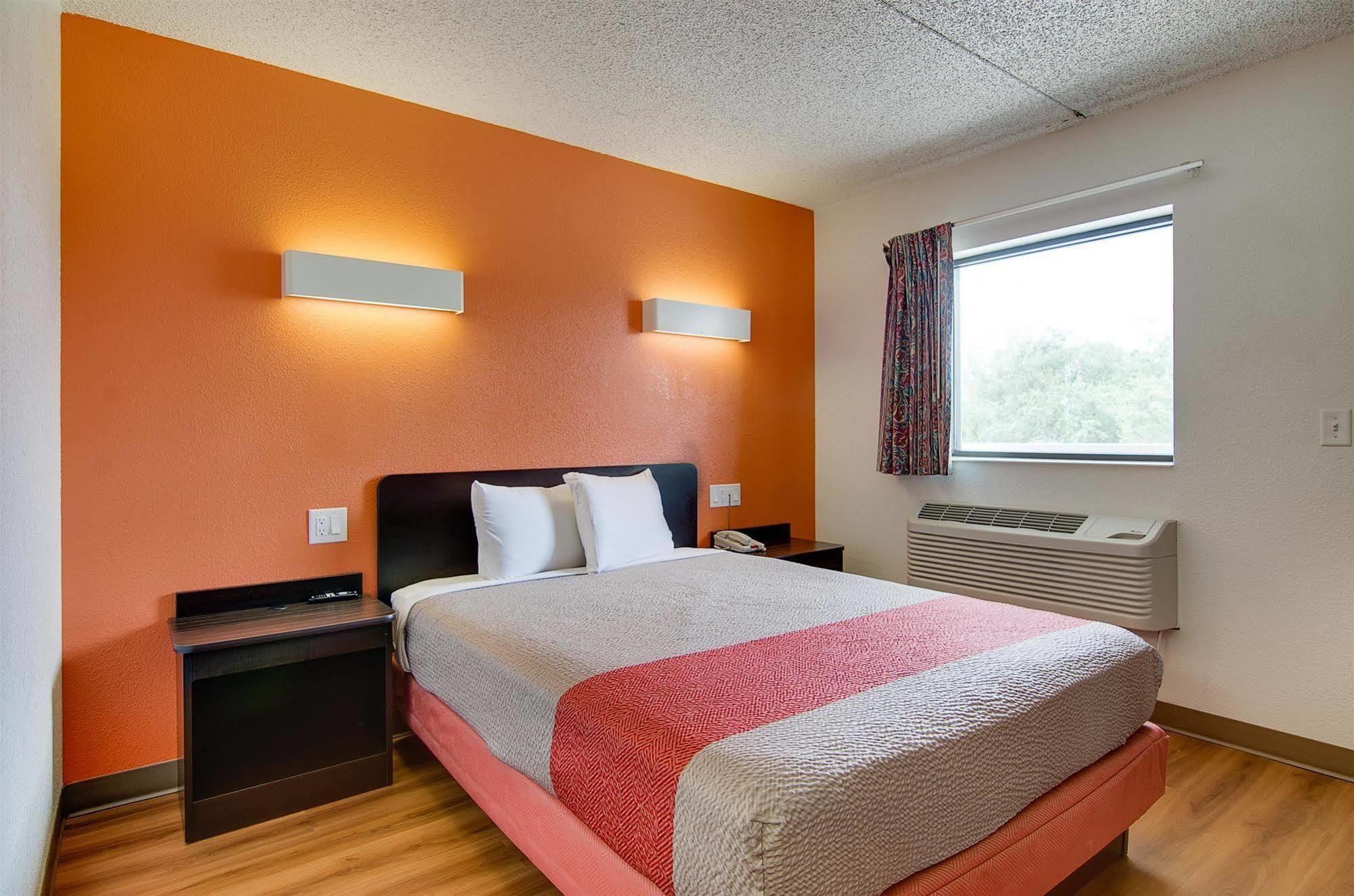 Motel 6-Salina, Ks Ngoại thất bức ảnh